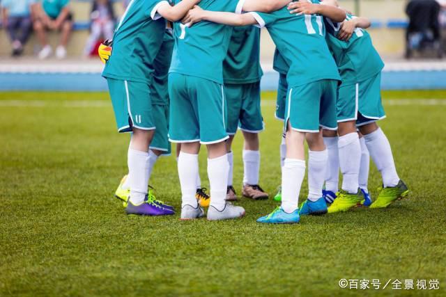 骑士新援佩顿·沃特森正式亮相发布会